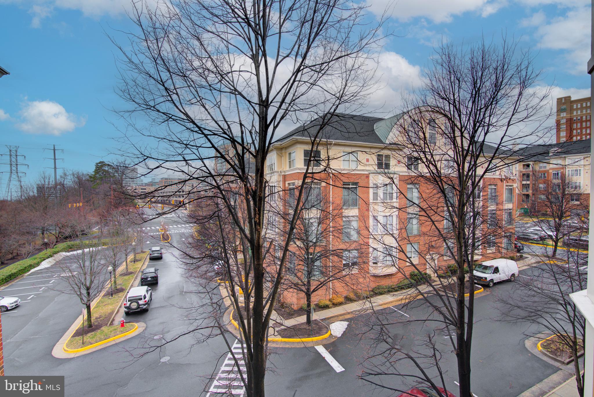 1855 STRATFORD PARK PLACE 310