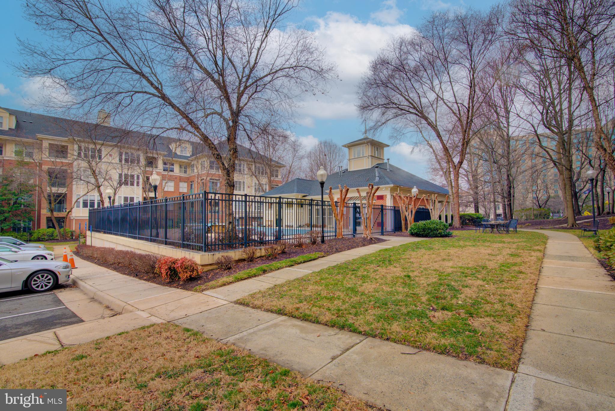 1855 STRATFORD PARK PLACE 310