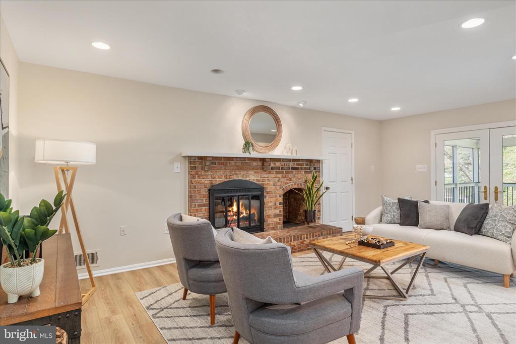 9910 CHASE HILL COURT