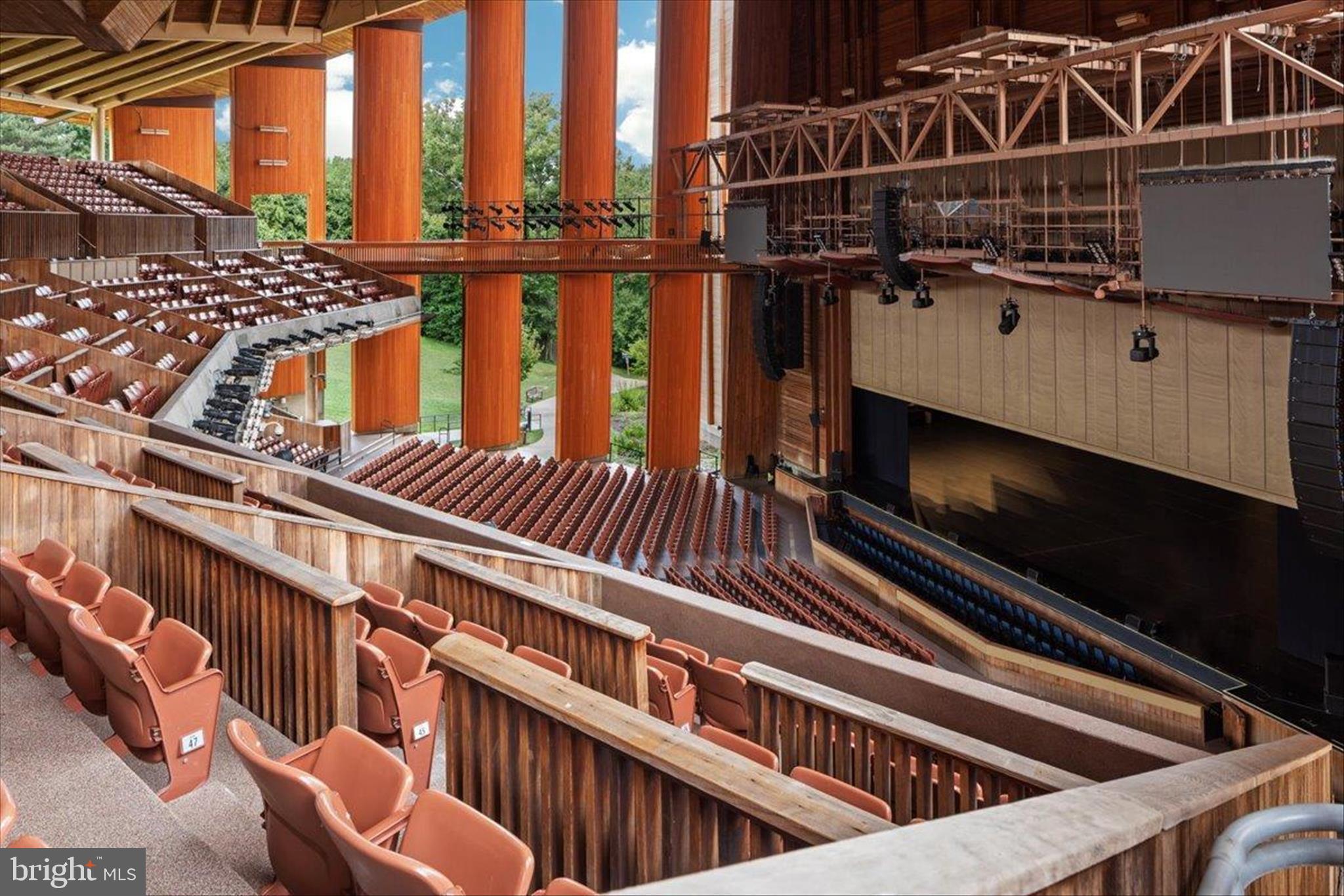 9910 CHASE HILL COURT