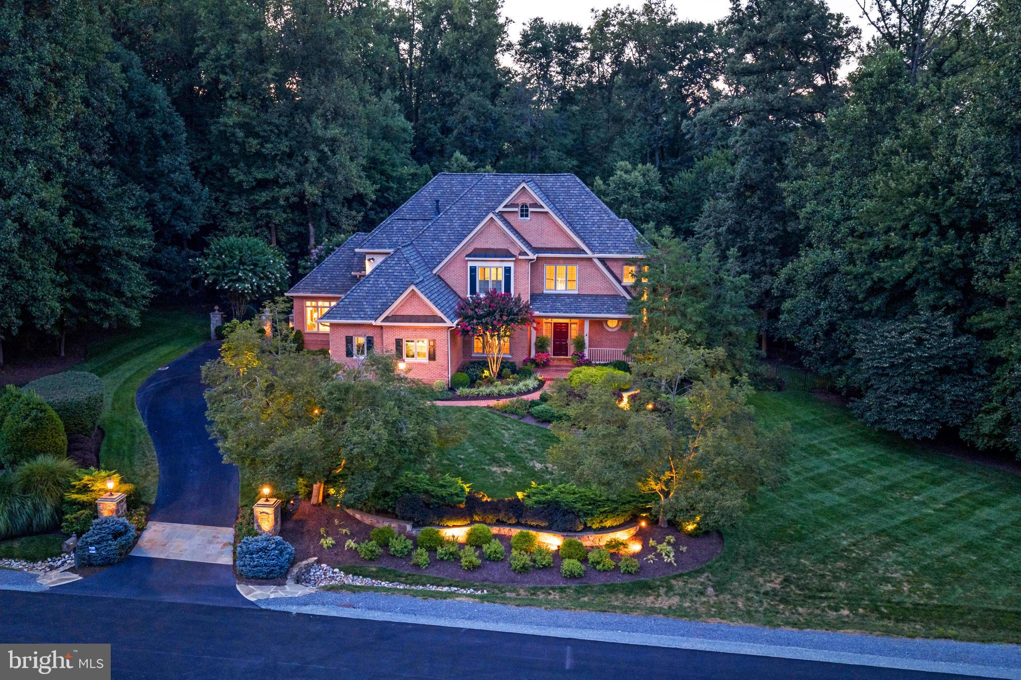 10914 SHALLOW CREEK DRIVE