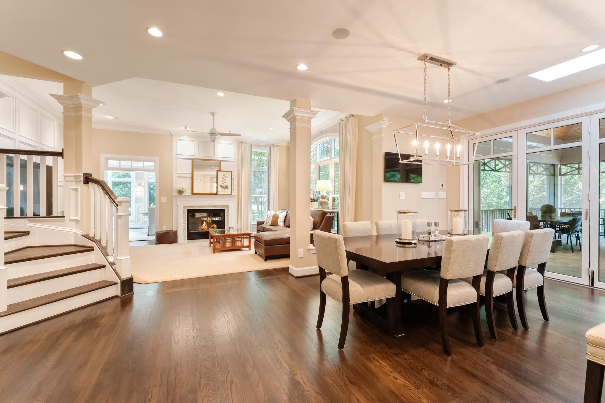 10914 SHALLOW CREEK DRIVE