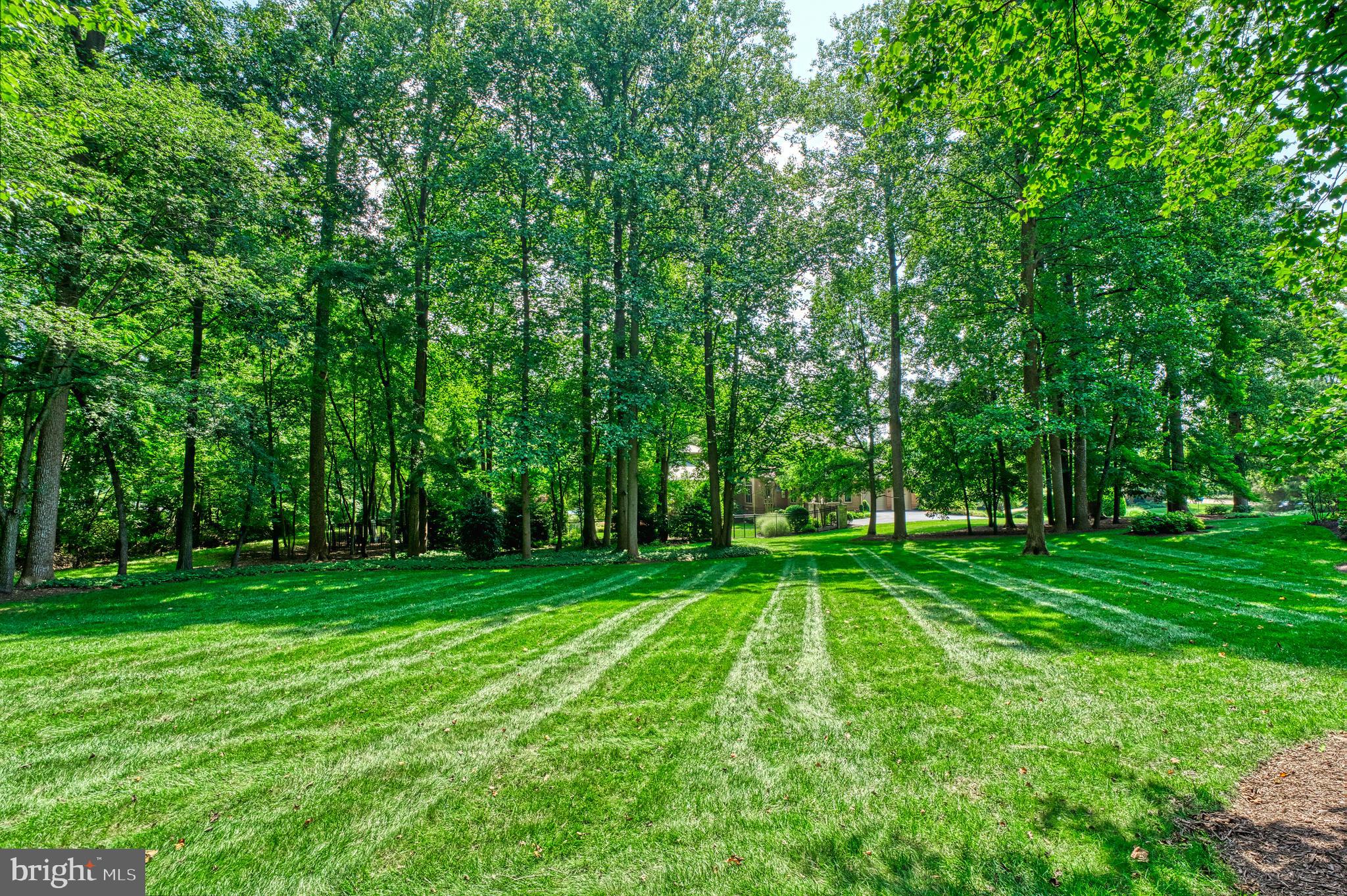 10914 SHALLOW CREEK DRIVE