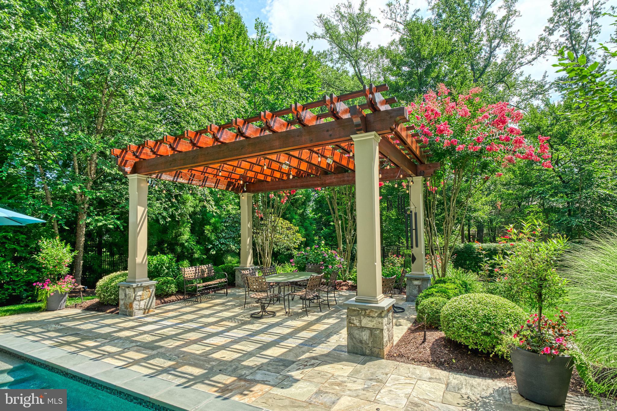 10914 SHALLOW CREEK DRIVE