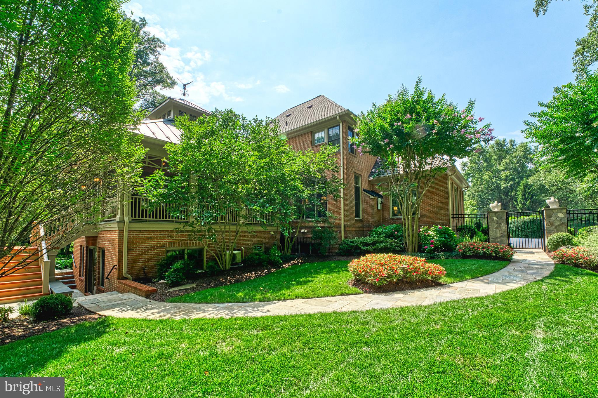 10914 SHALLOW CREEK DRIVE