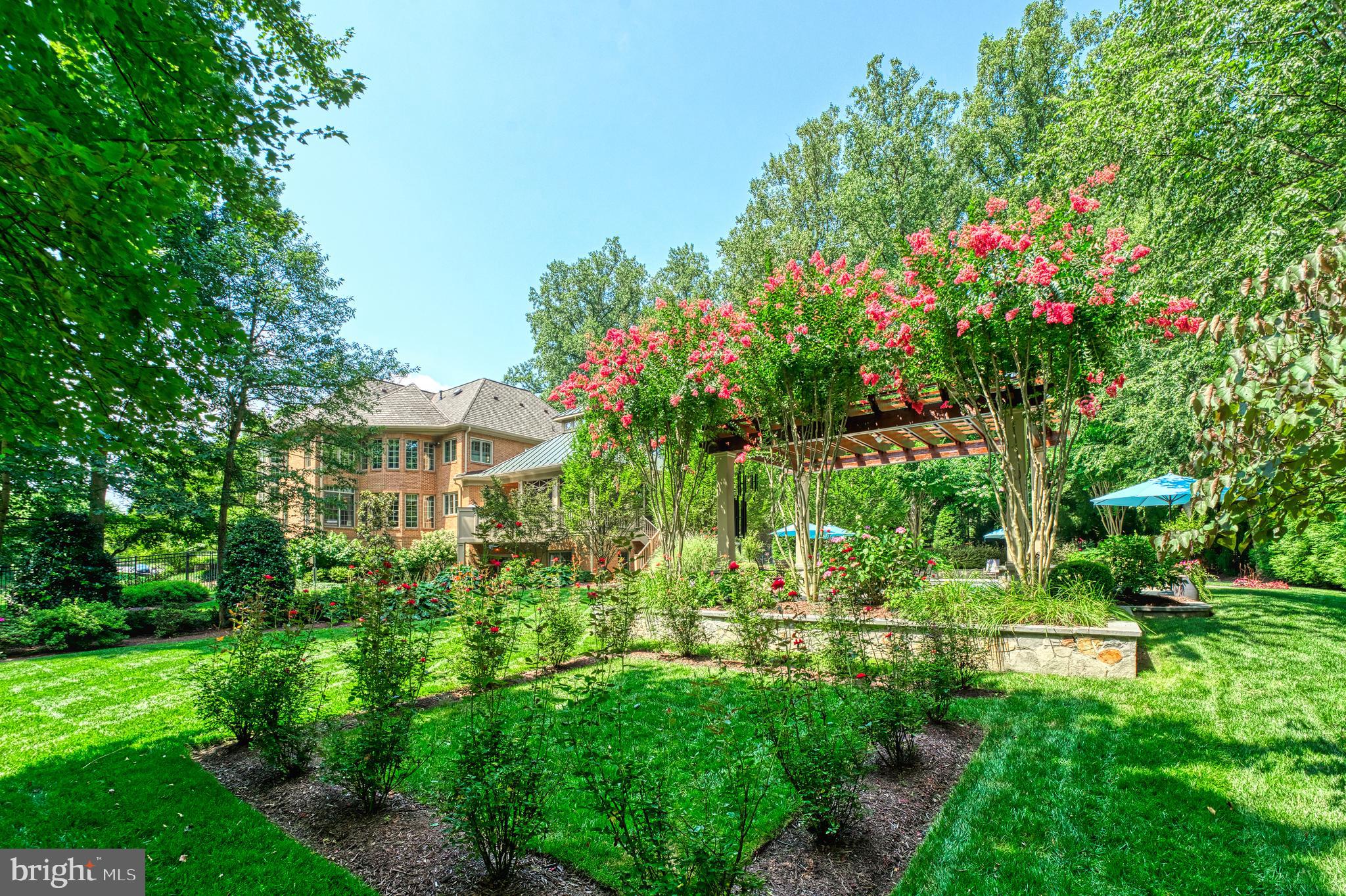 10914 SHALLOW CREEK DRIVE