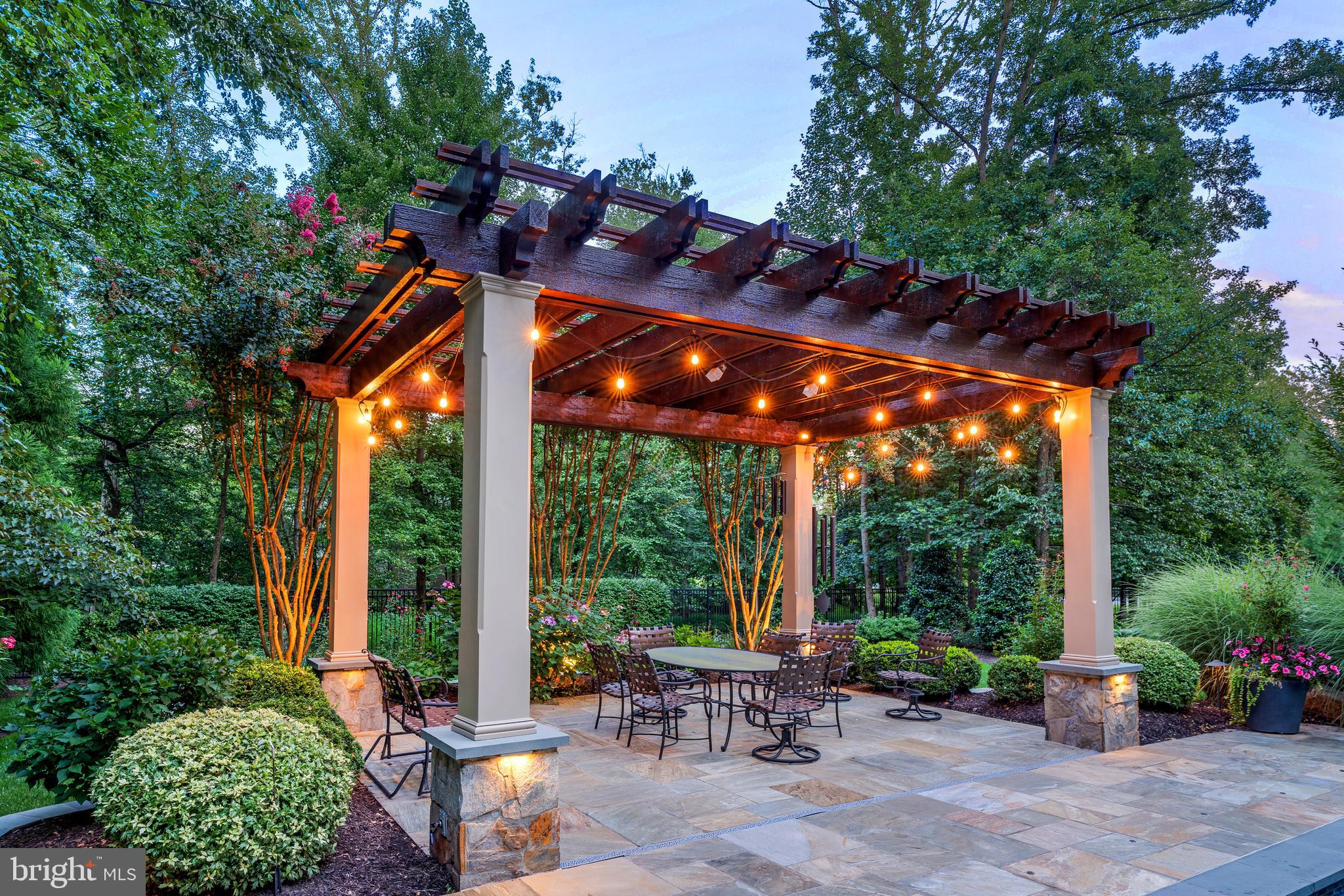 10914 SHALLOW CREEK DRIVE