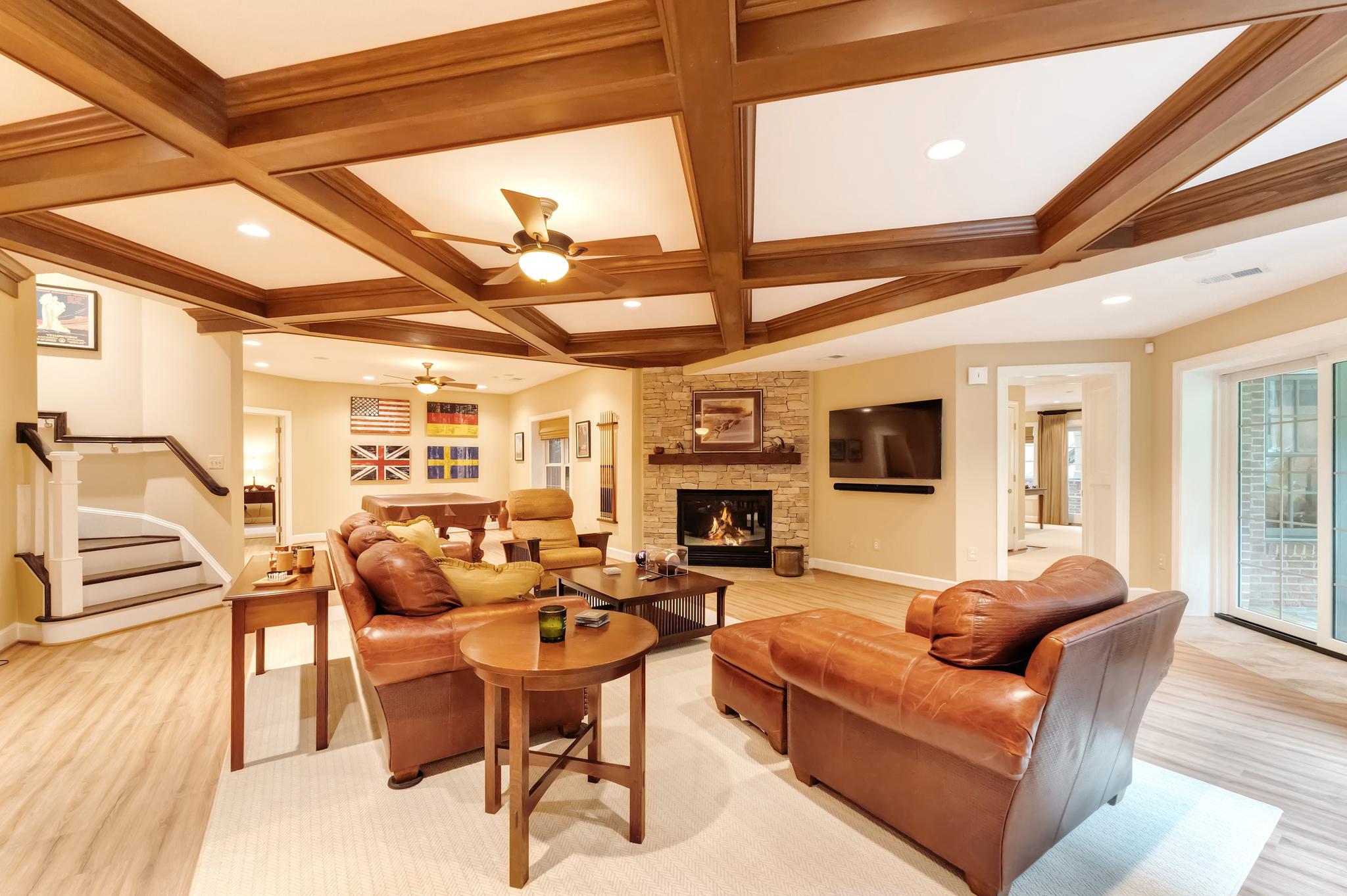 10914 SHALLOW CREEK DRIVE