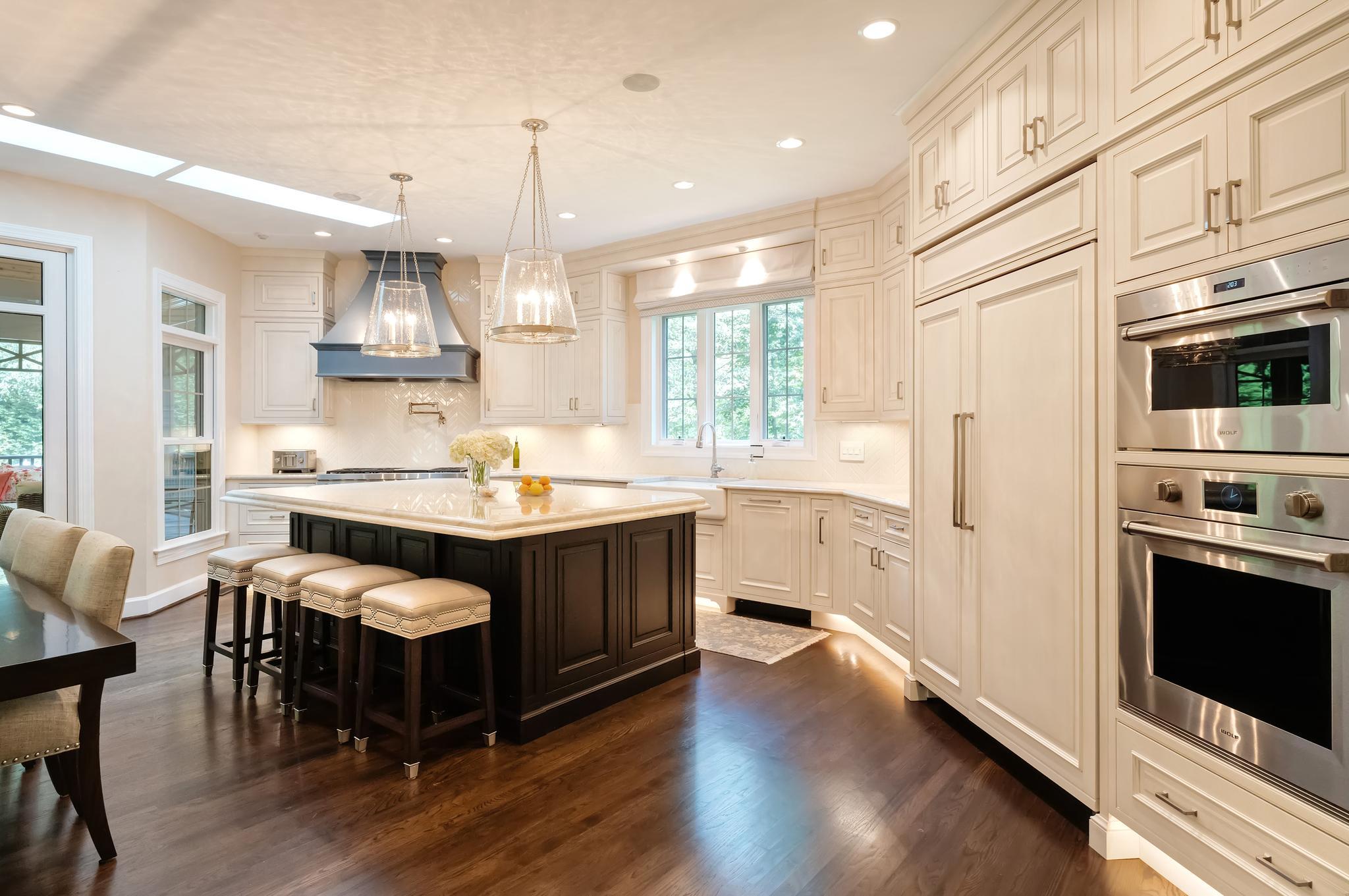 10914 SHALLOW CREEK DRIVE