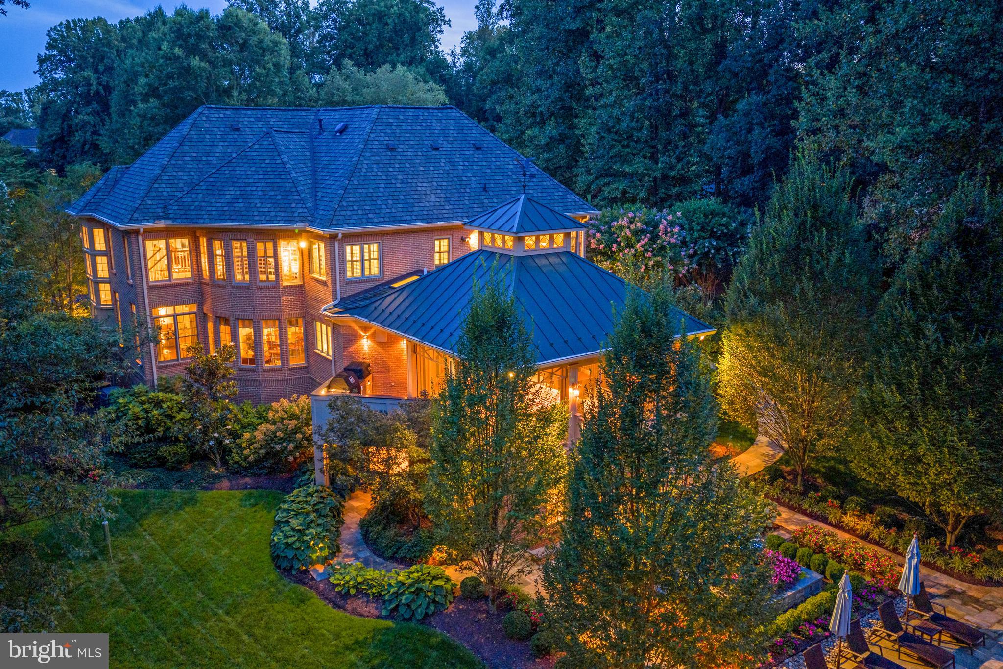 10914 SHALLOW CREEK DRIVE