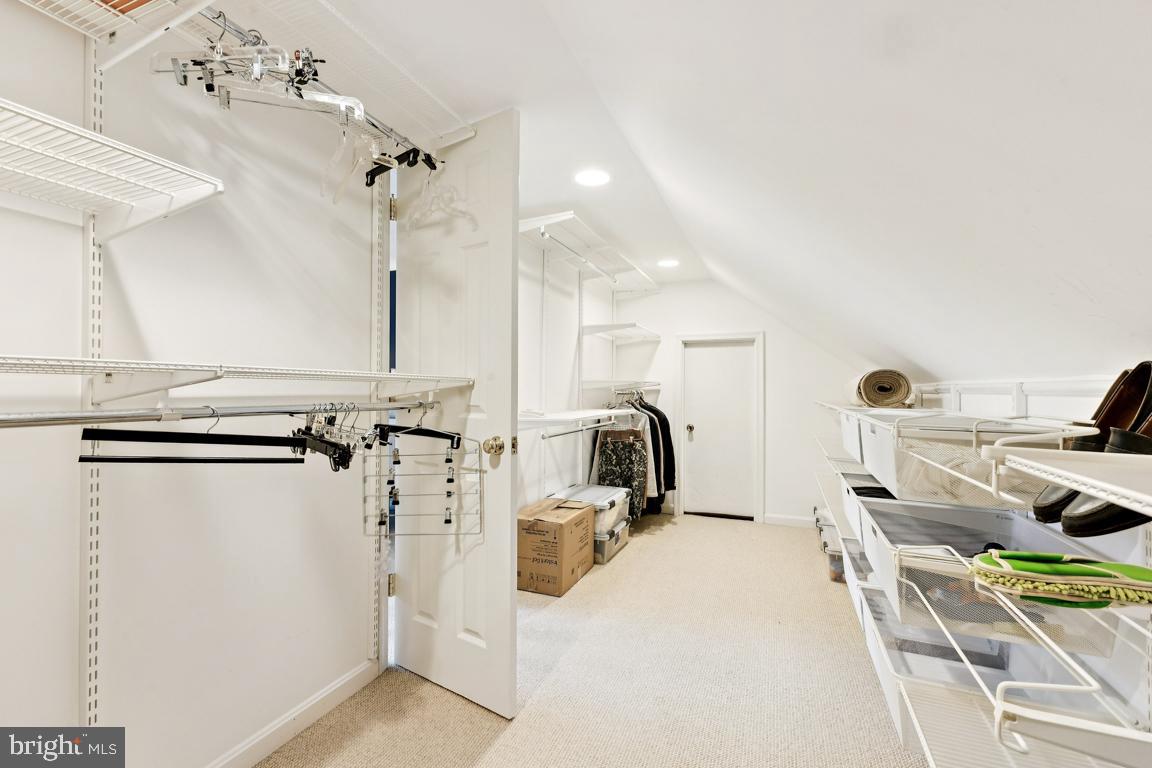 2698 LINDA MARIE DRIVE