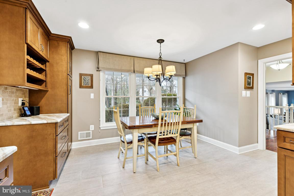 2698 LINDA MARIE DRIVE