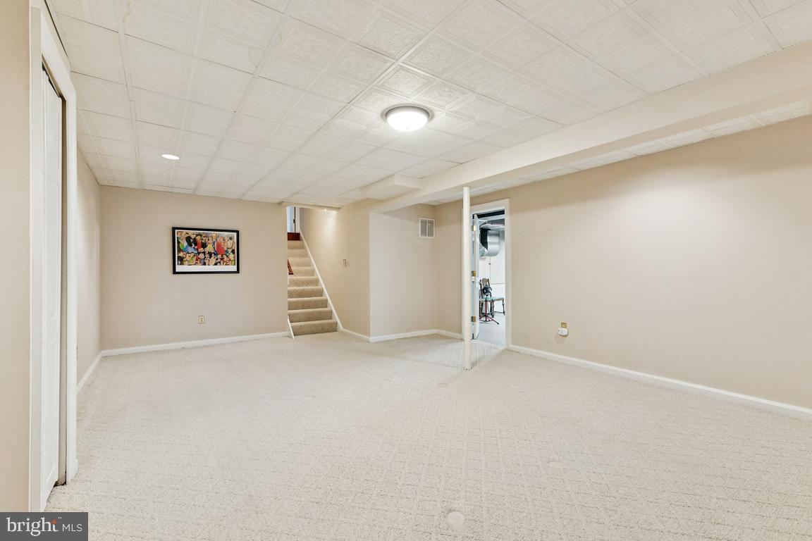 2698 LINDA MARIE DRIVE