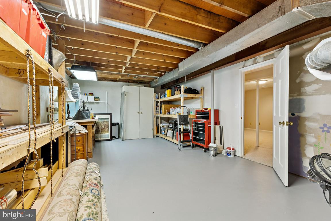 2698 LINDA MARIE DRIVE