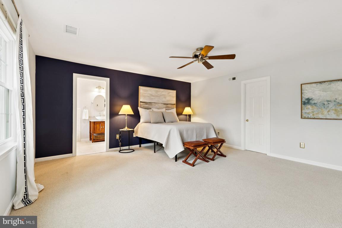 2698 LINDA MARIE DRIVE