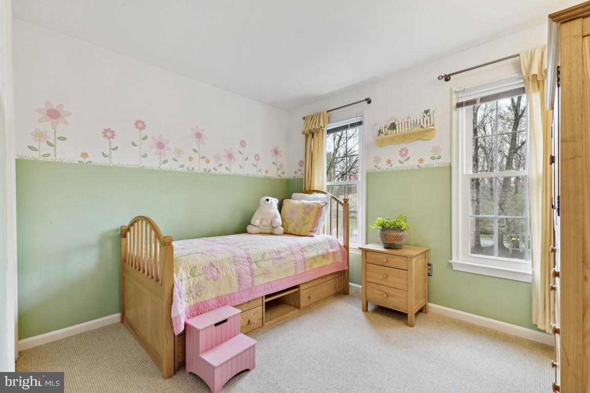 2698 LINDA MARIE DRIVE