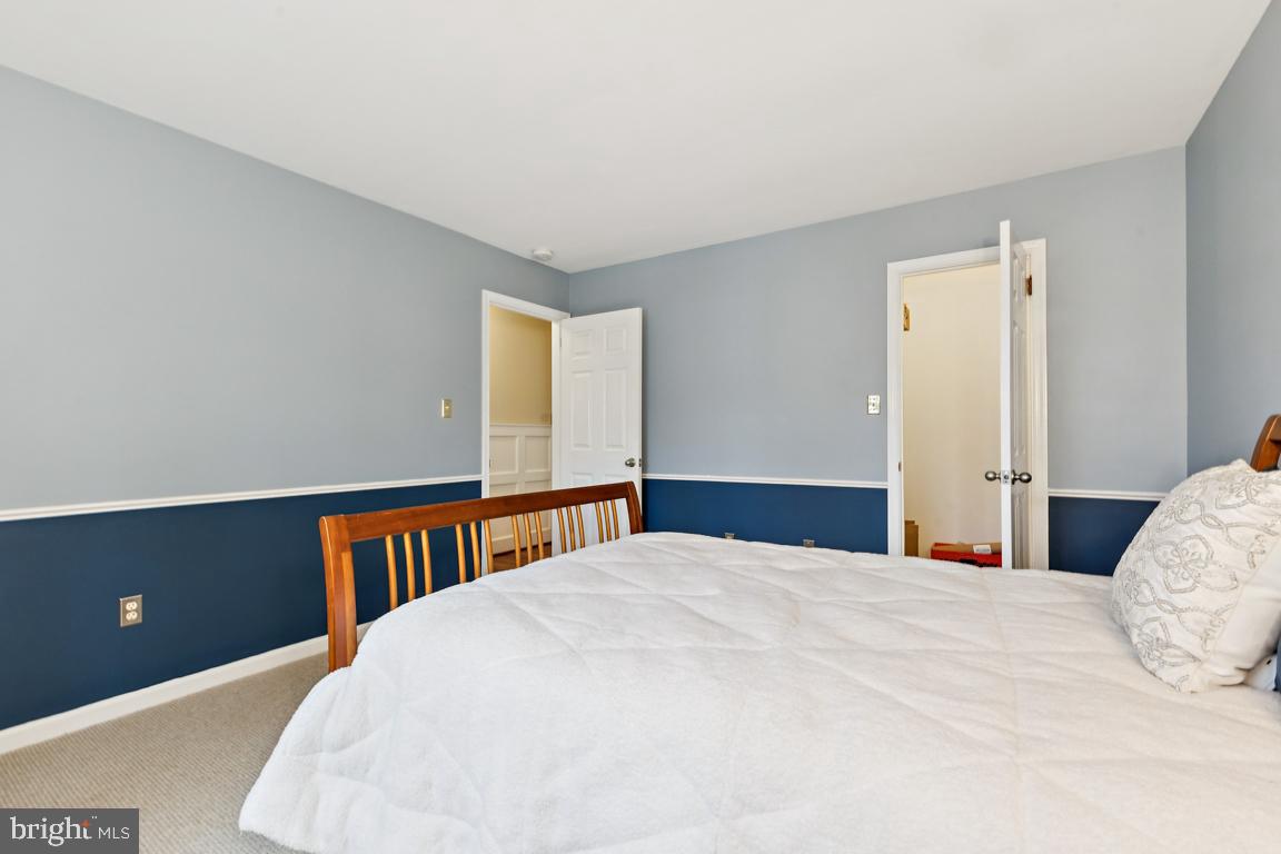 2698 LINDA MARIE DRIVE