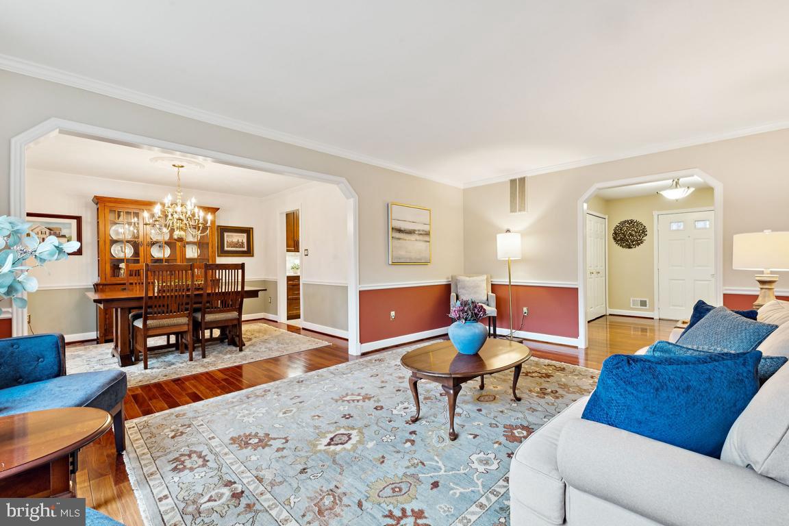 2698 LINDA MARIE DRIVE