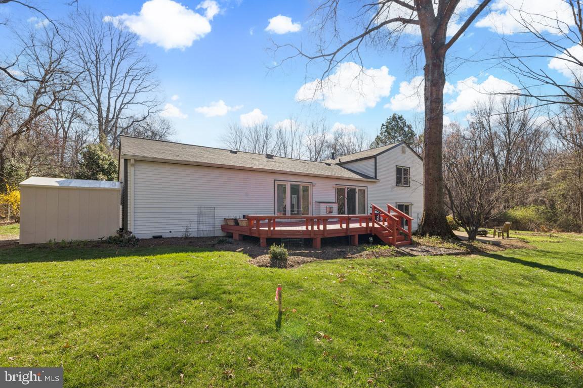 2926 FORT LEE STREET