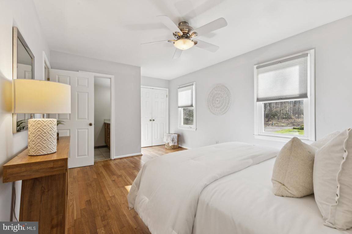 2926 FORT LEE STREET