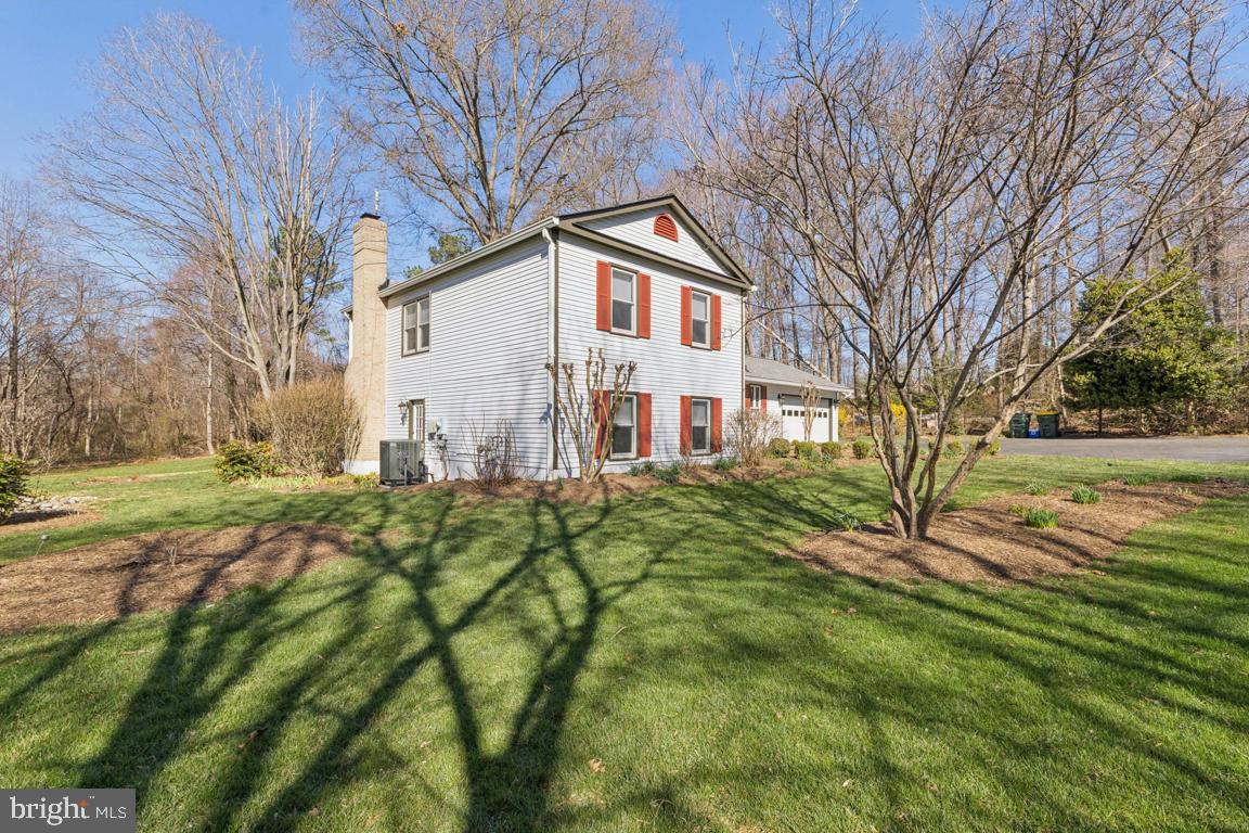 2926 FORT LEE STREET