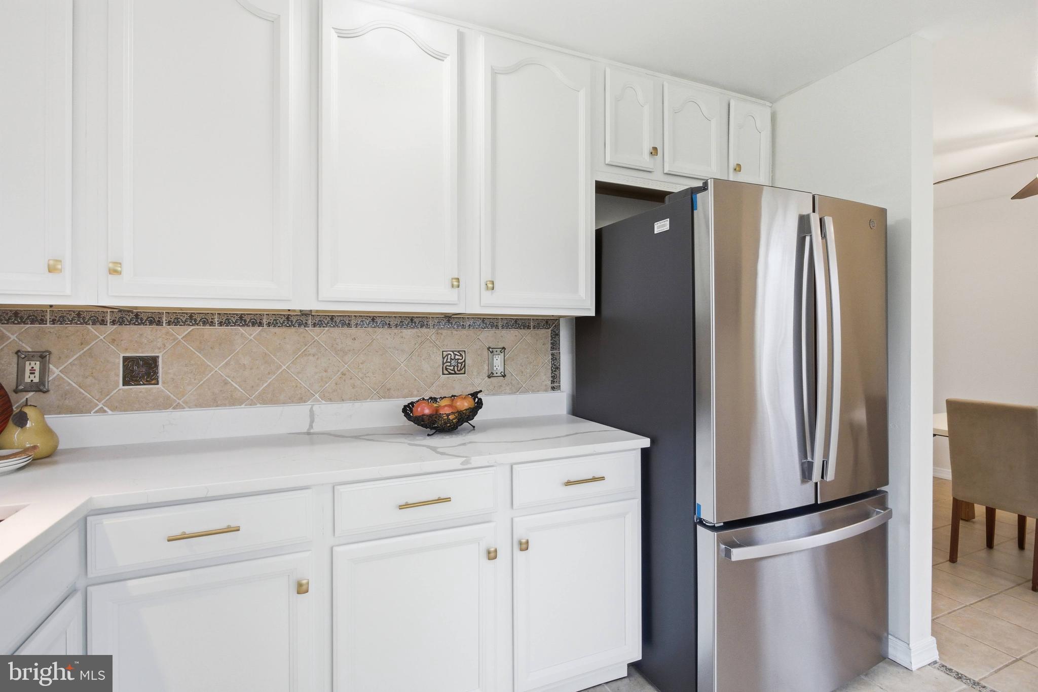 6207 GEMINI COURT