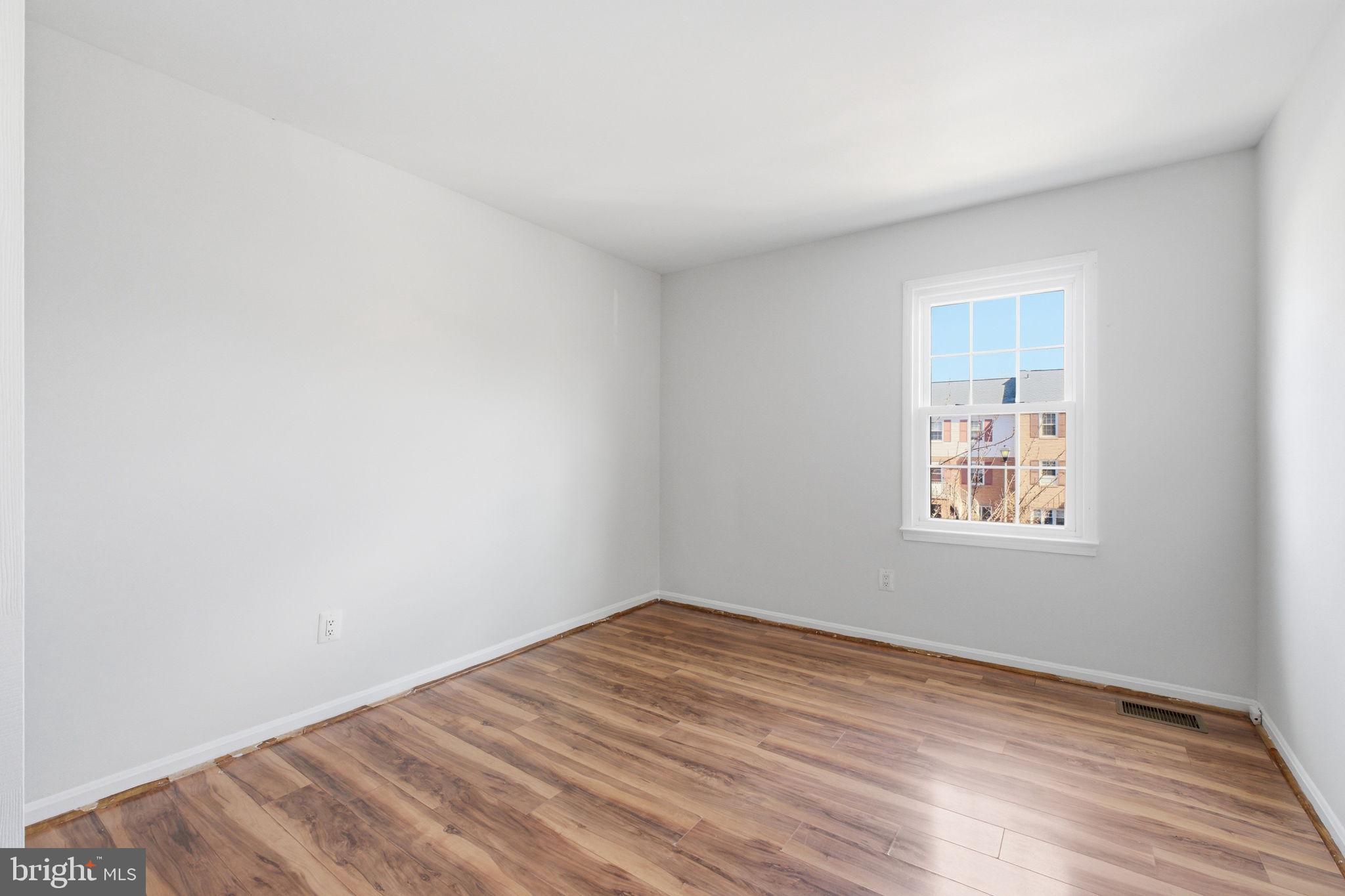 14465 GOLDEN OAK ROAD