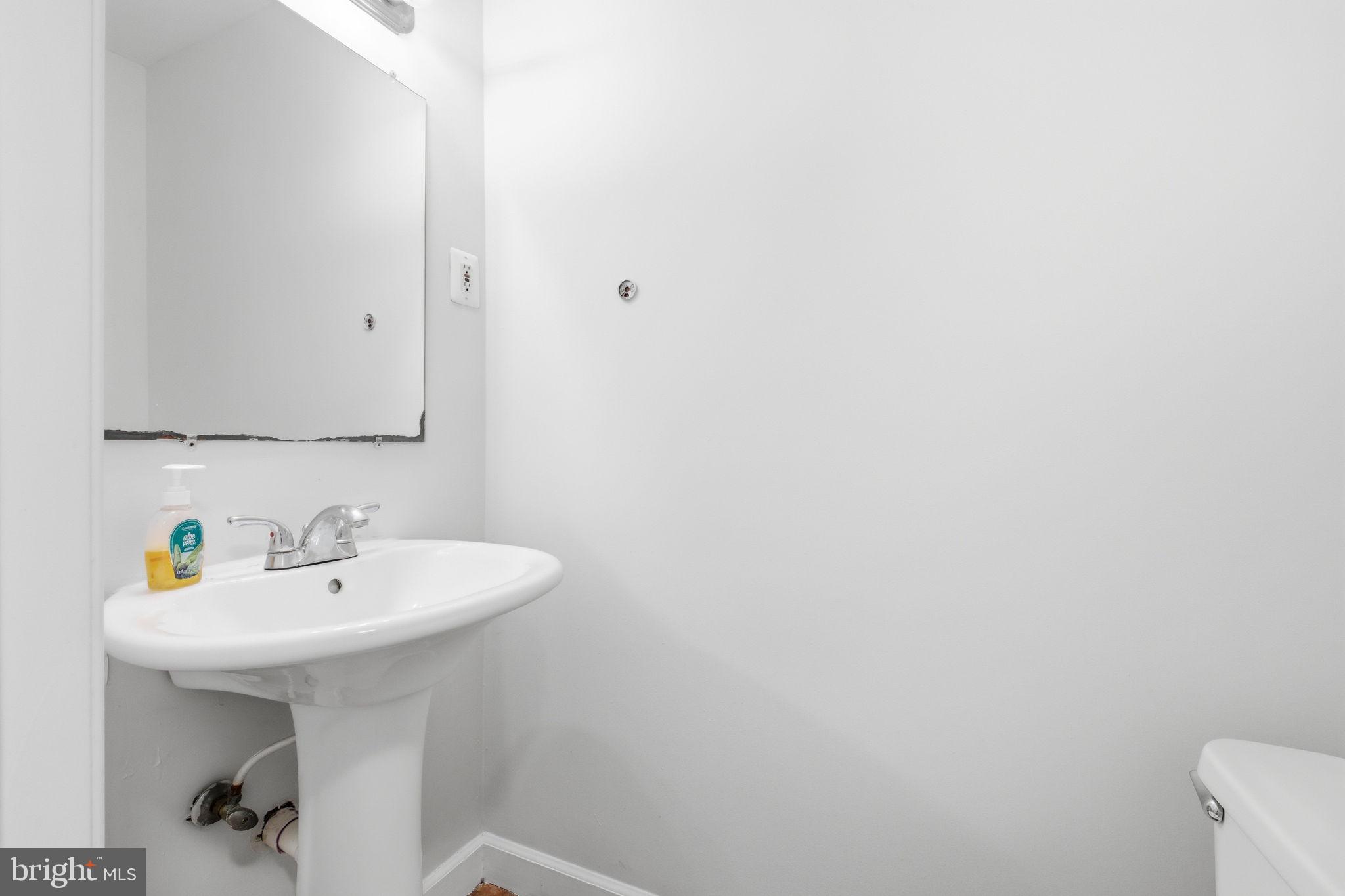 14465 GOLDEN OAK ROAD