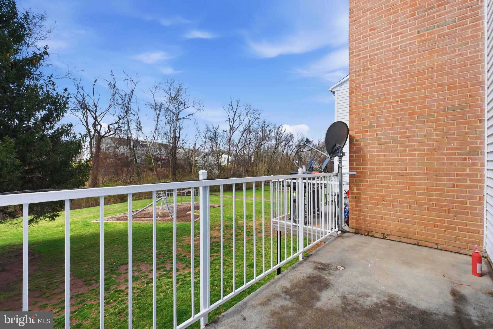 14465 GOLDEN OAK ROAD