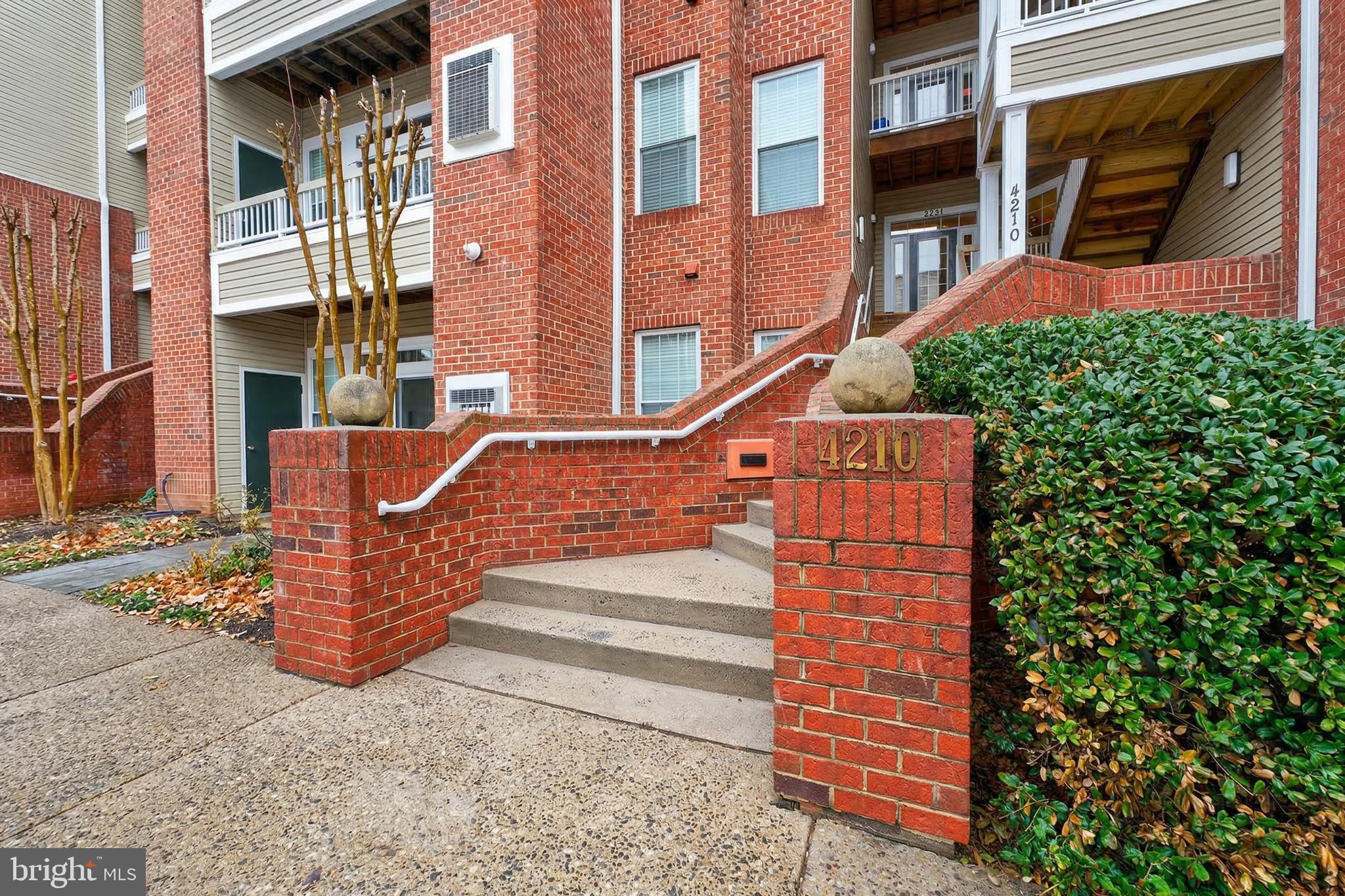 4210 MOZART BRIGADE LANE N