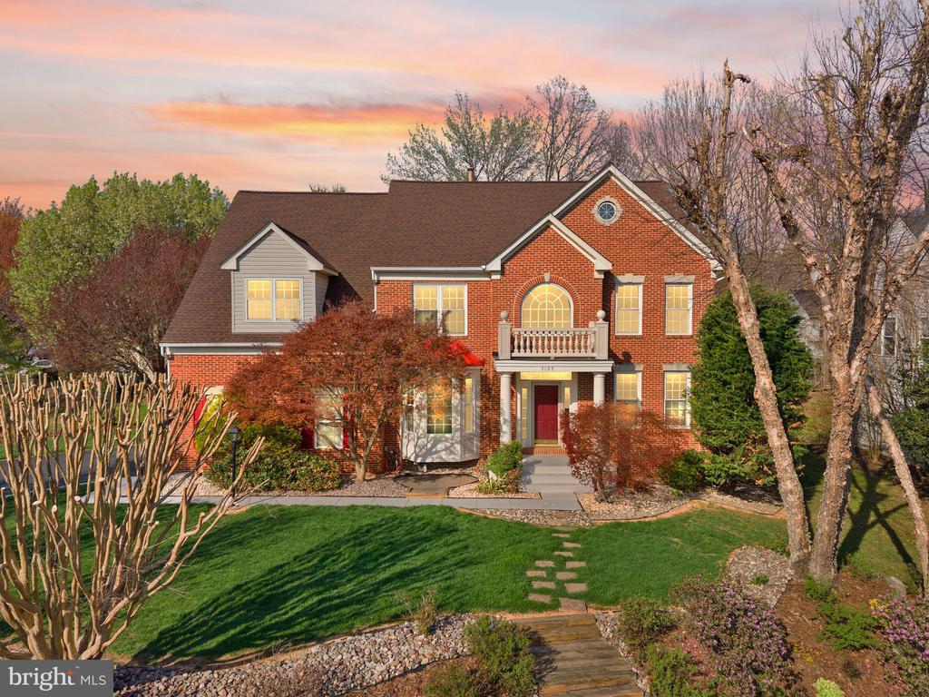 5105 WHISPER WILLOW DRIVE
