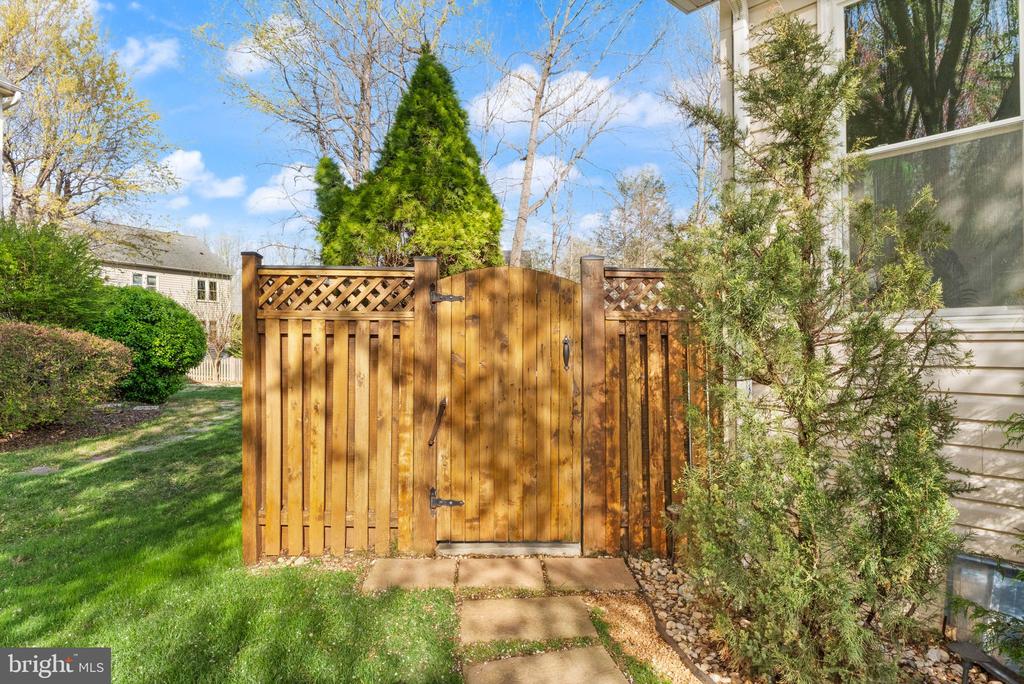 5105 WHISPER WILLOW DRIVE