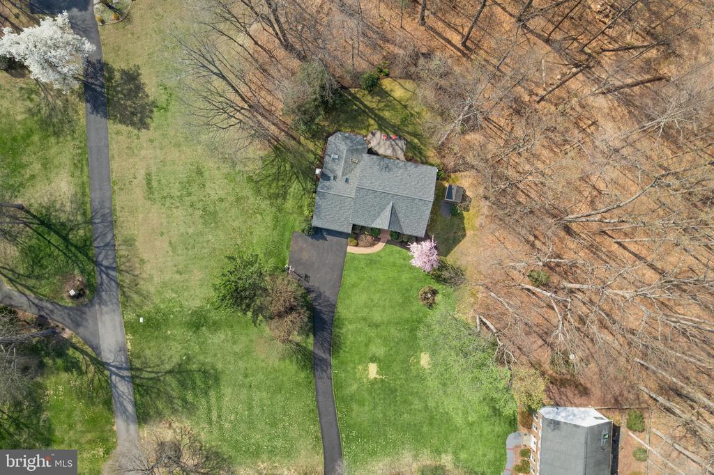 4928 NOVAK LANE