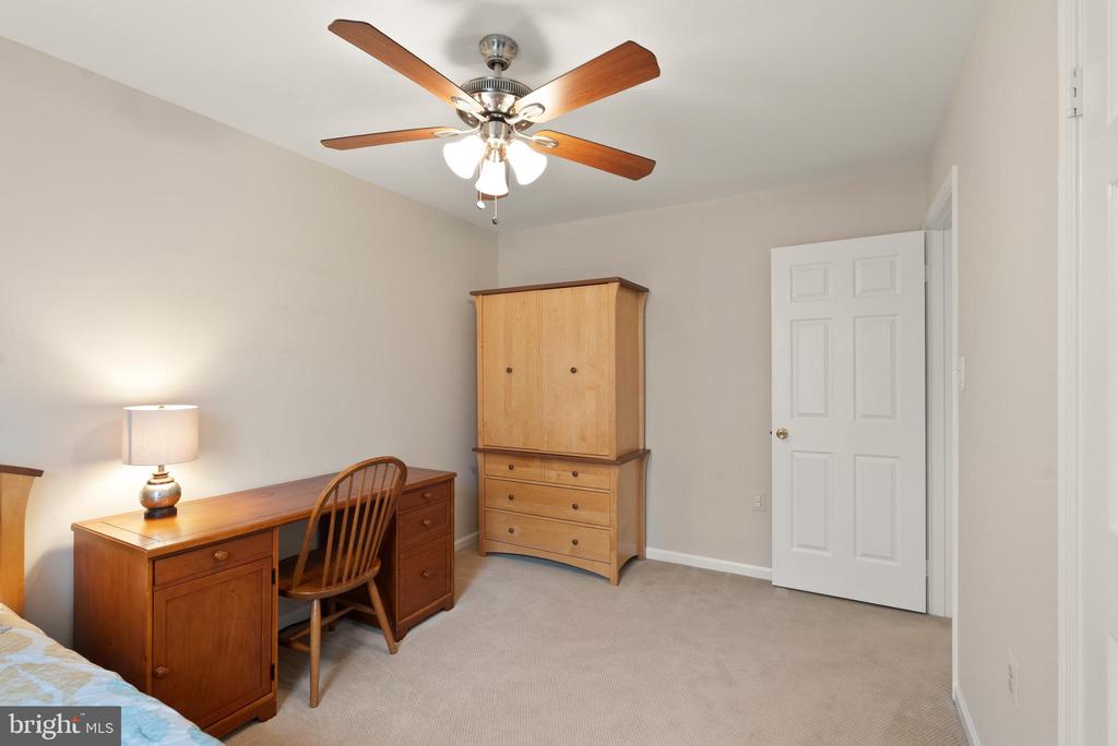 4928 NOVAK LANE