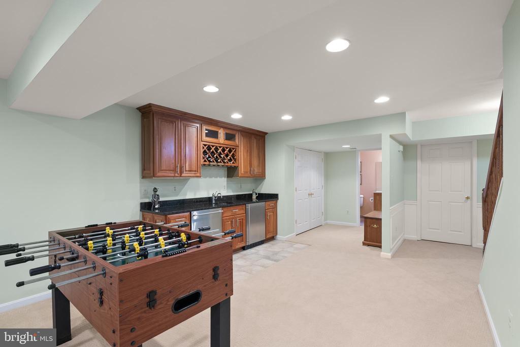 4928 NOVAK LANE