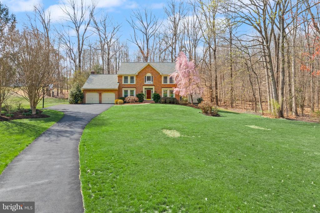 4928 NOVAK LANE