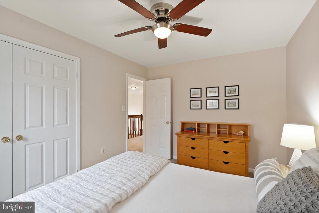 4928 NOVAK LANE
