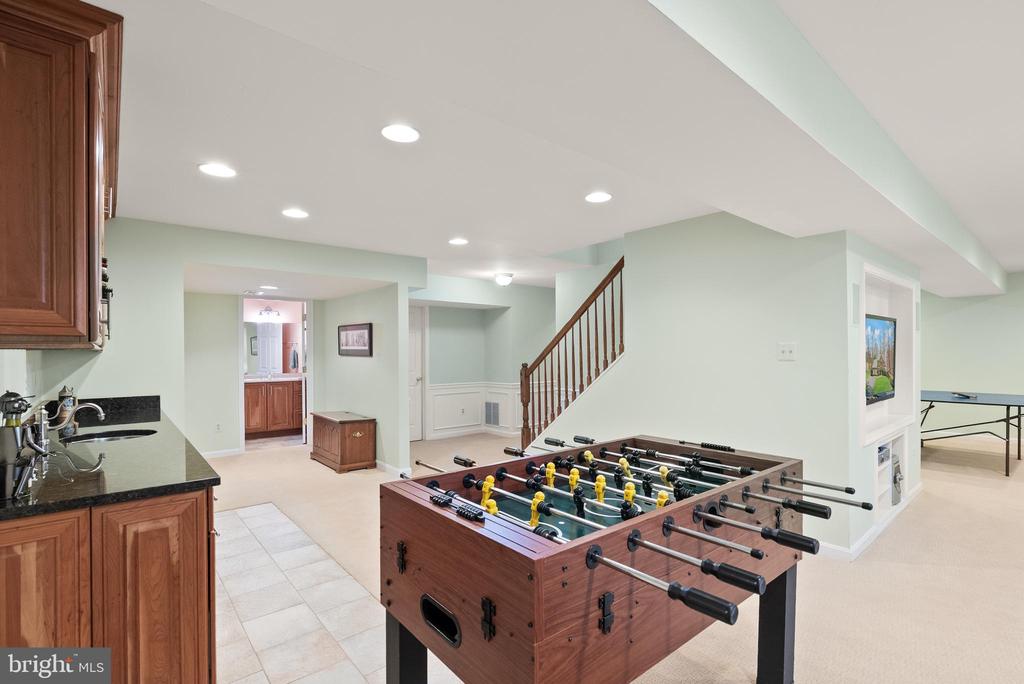 4928 NOVAK LANE