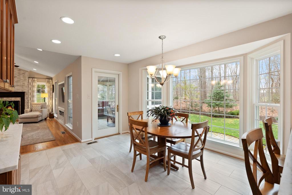 4928 NOVAK LANE