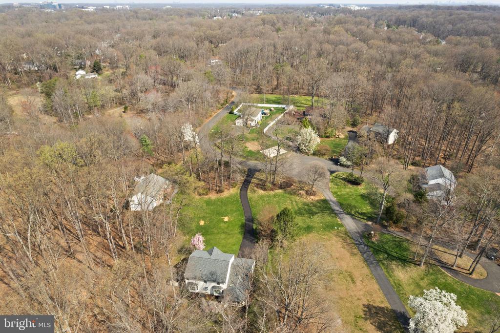 4928 NOVAK LANE