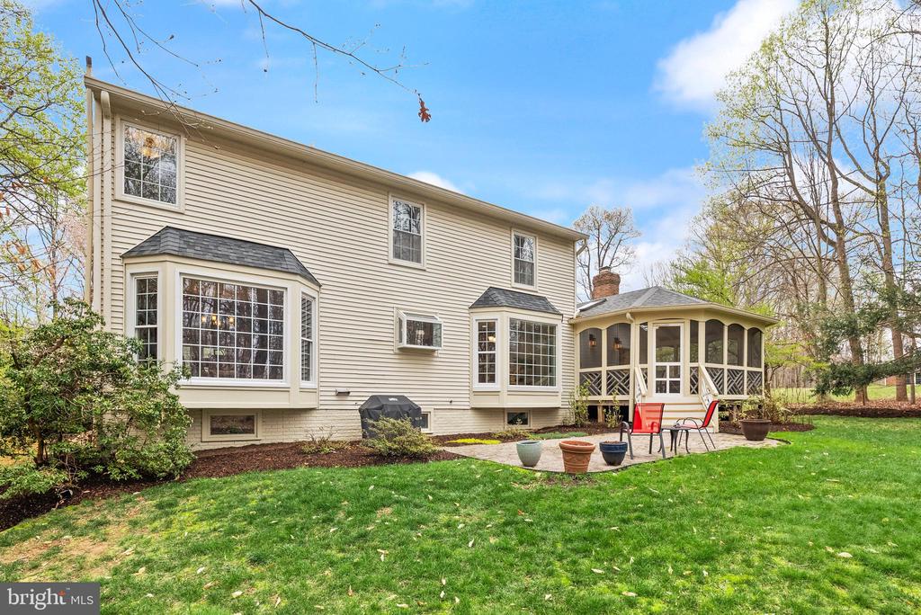 4928 NOVAK LANE