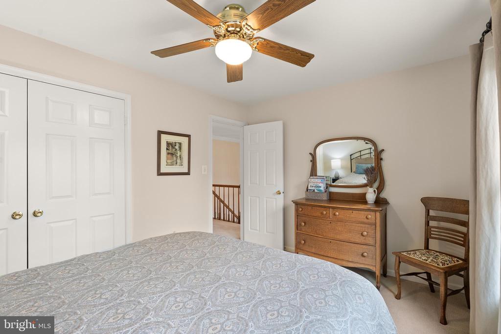 4928 NOVAK LANE