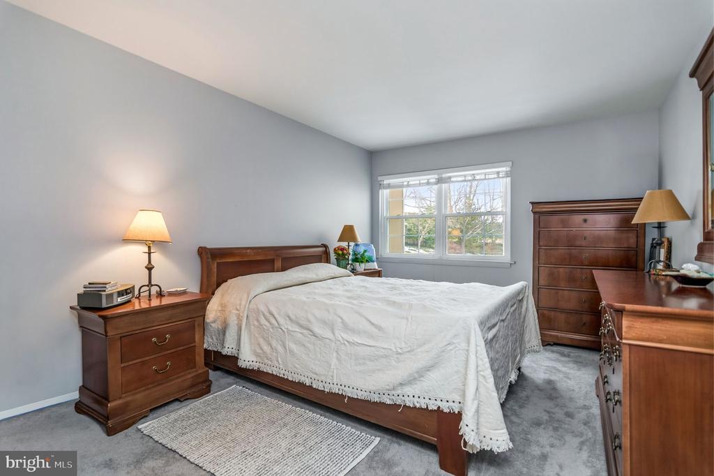 1904 WILSON LANE 101