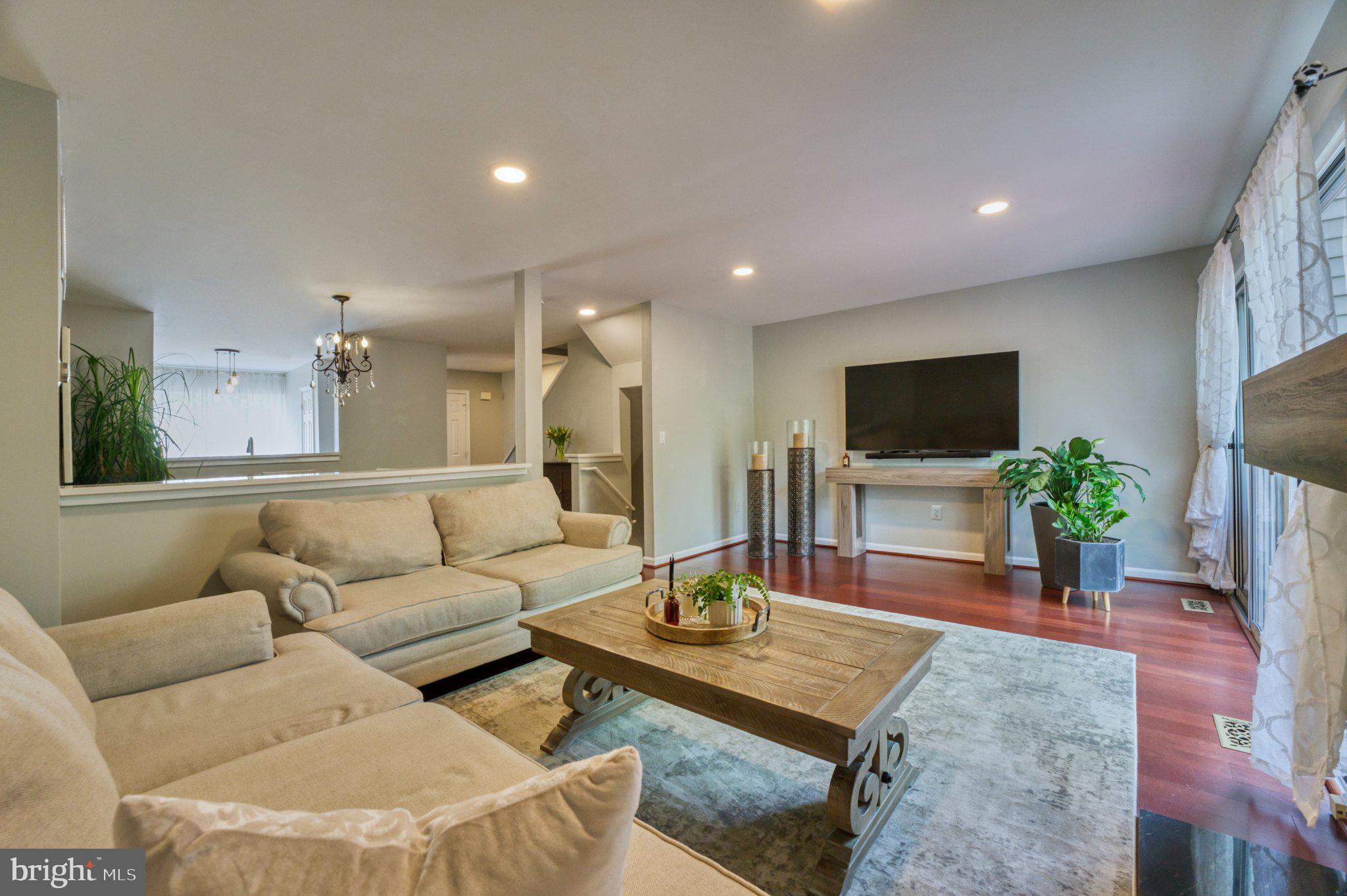 5613 GOSLING DRIVE