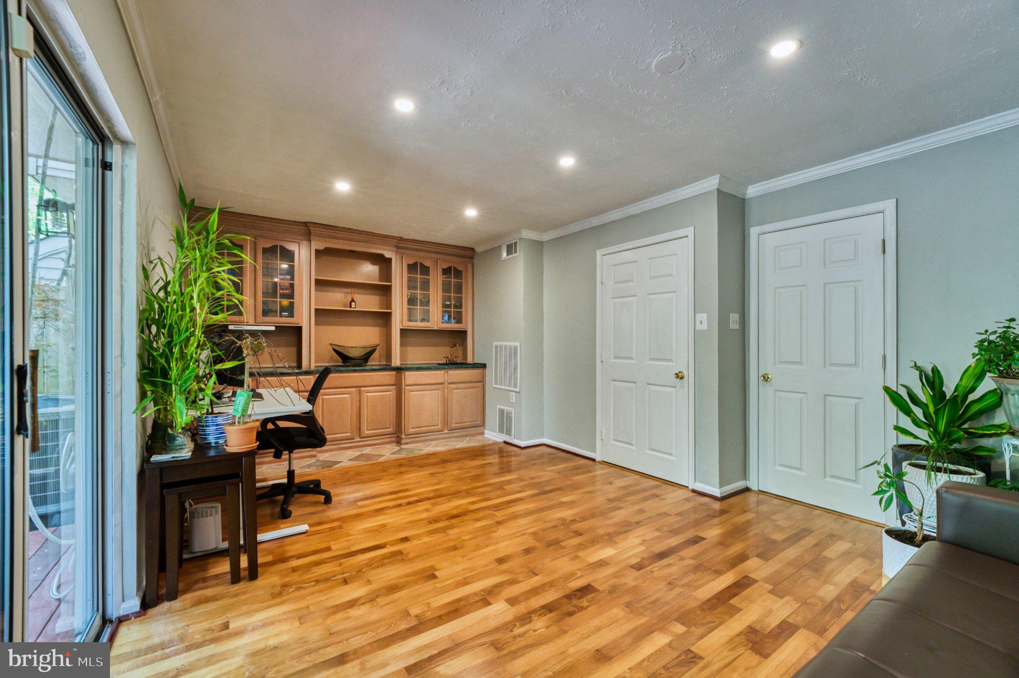 5613 GOSLING DRIVE