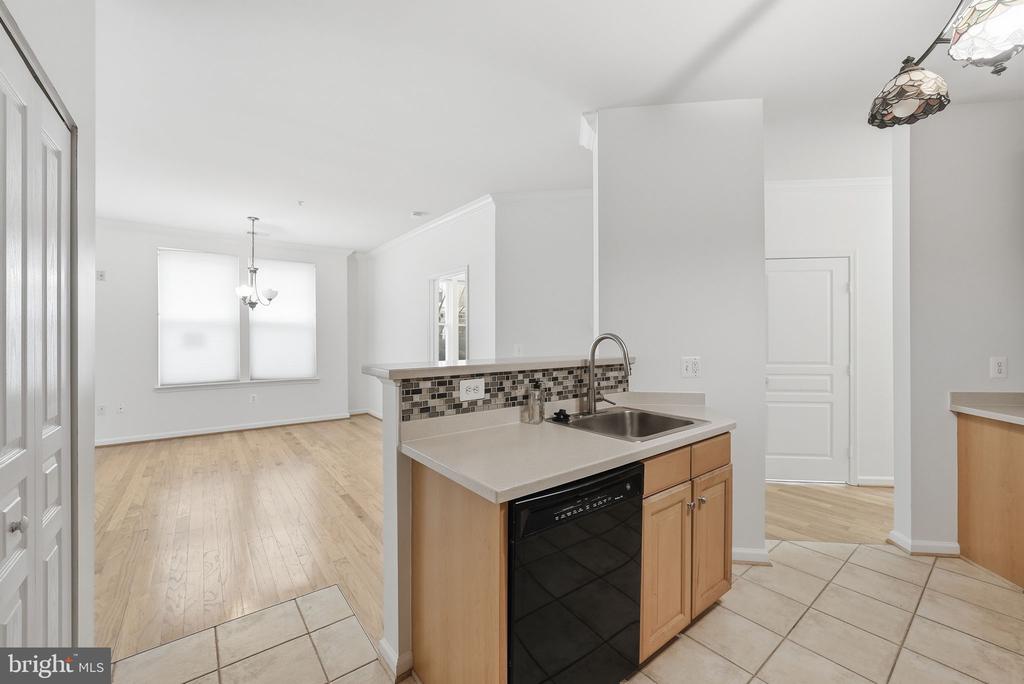 12001 MARKET STREET 181