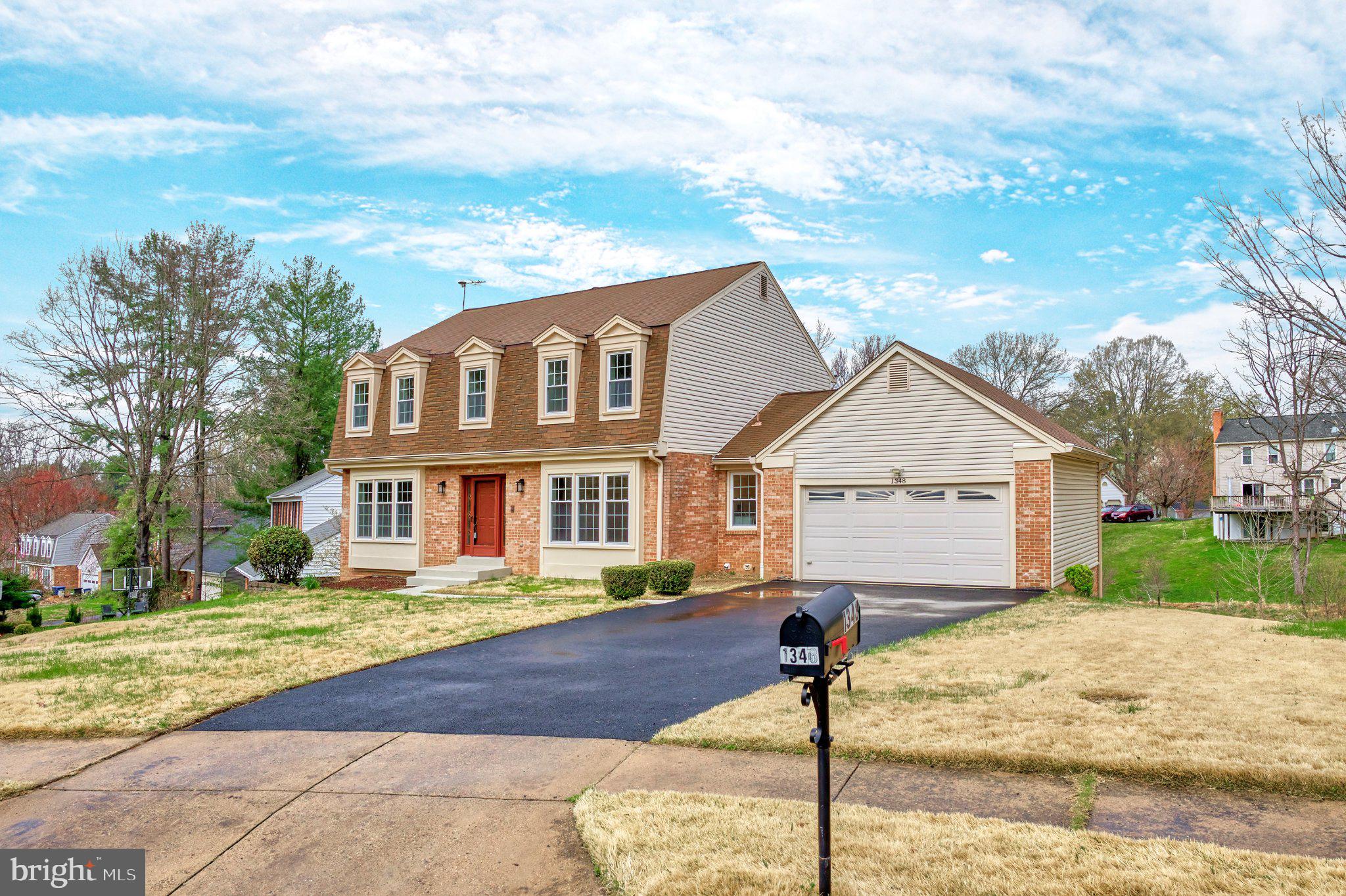 1348 STOKLEY WAY