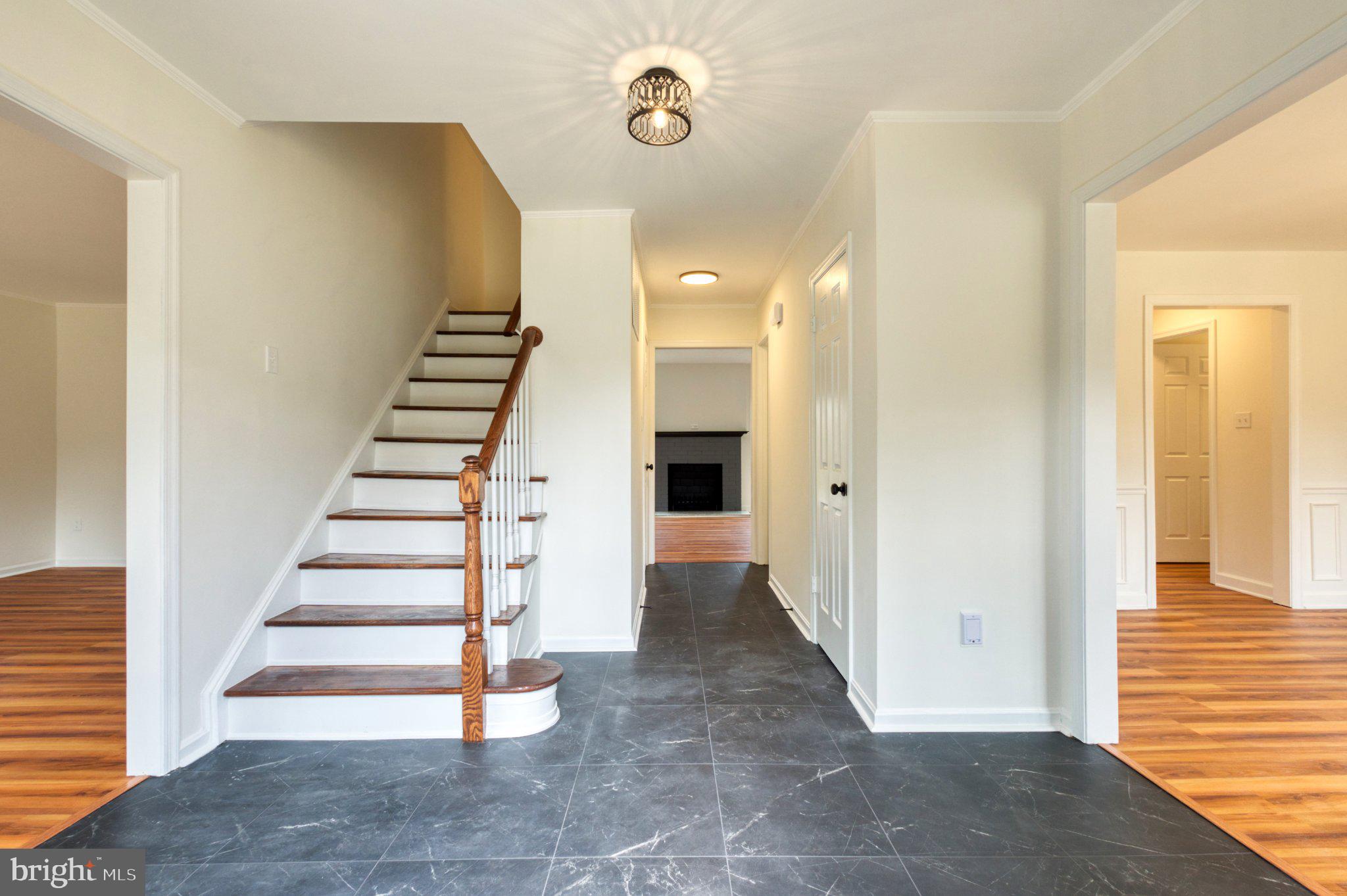 1348 STOKLEY WAY