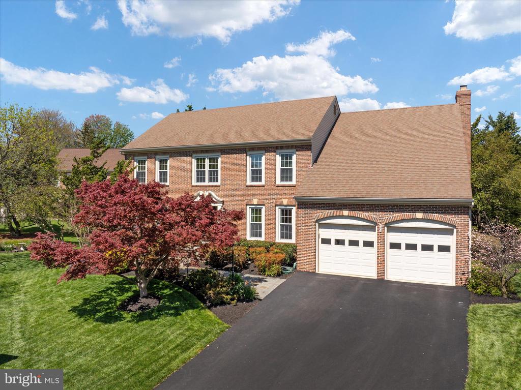 408 WOODGROVE COURT