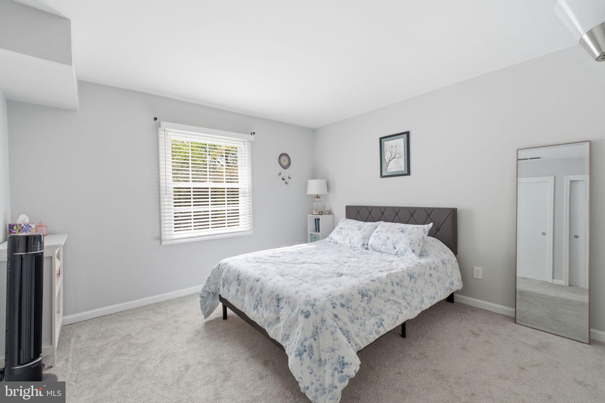 5911 PRINCE JAMES DRIVE E 25